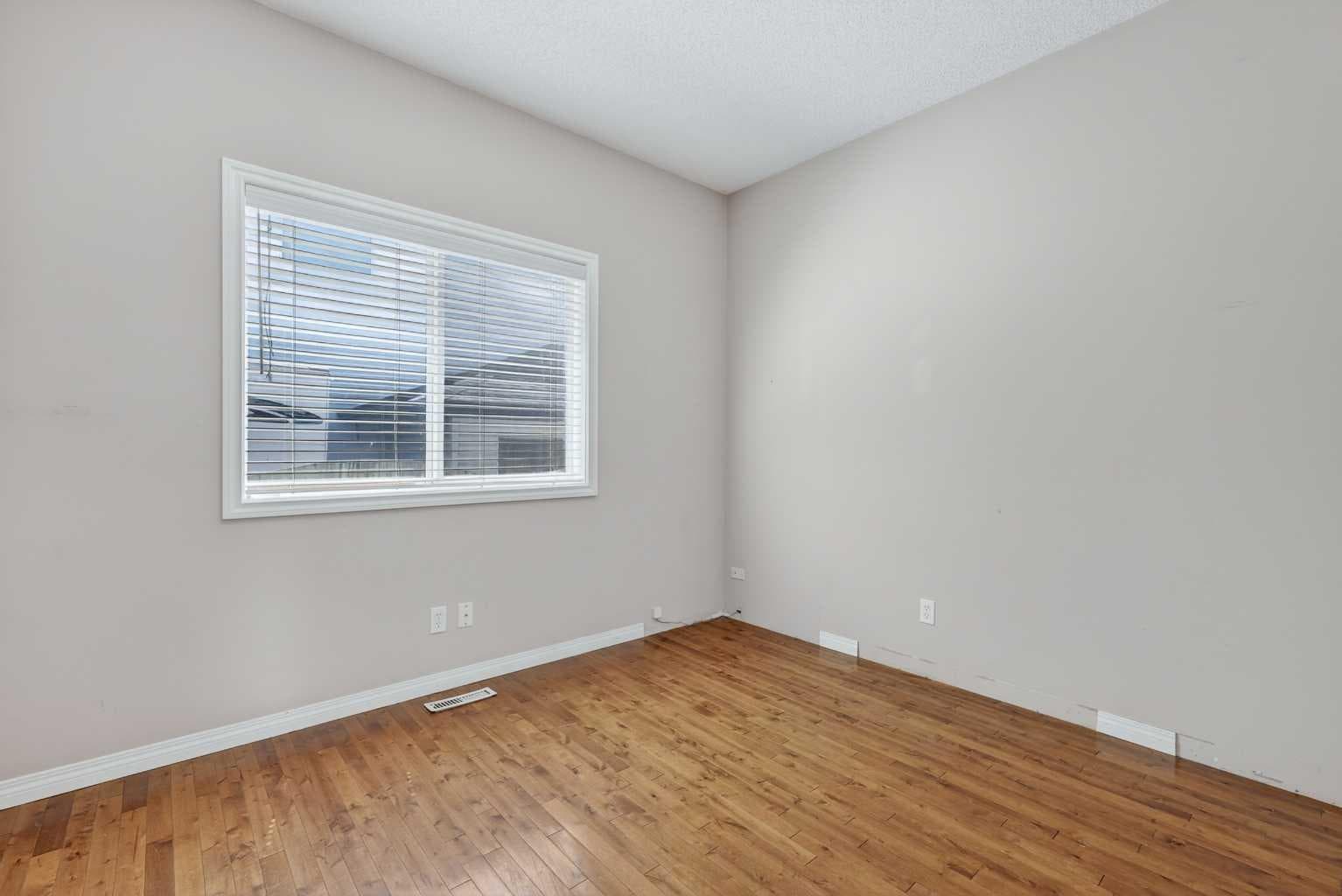118 Invermere Drive 
