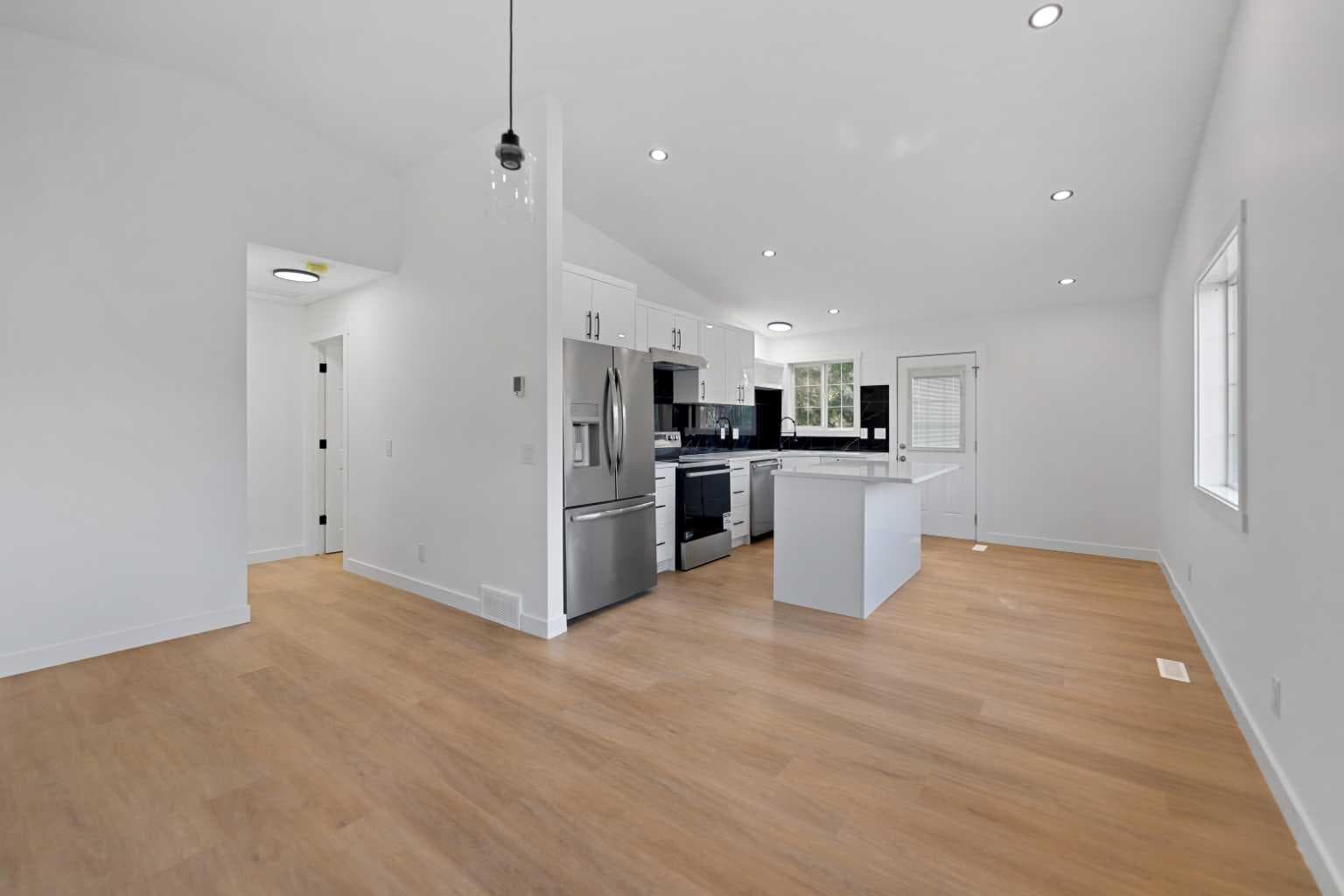 434 Harvest Grove Place NE