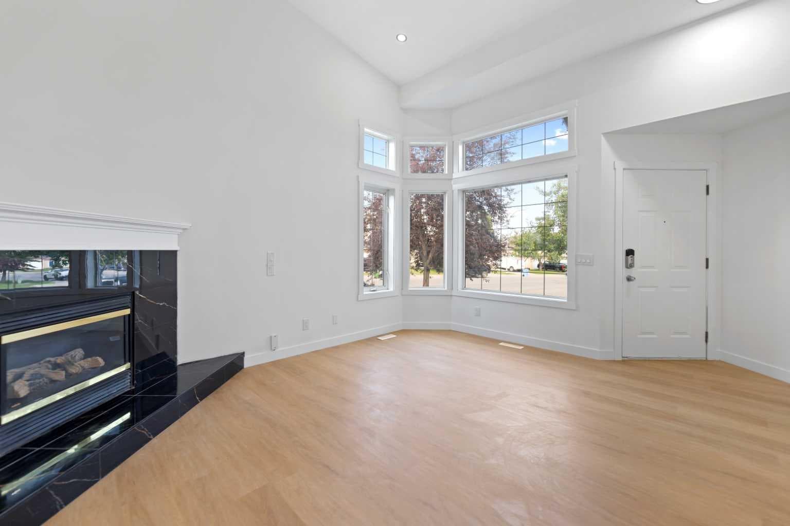 434 Harvest Grove Place NE