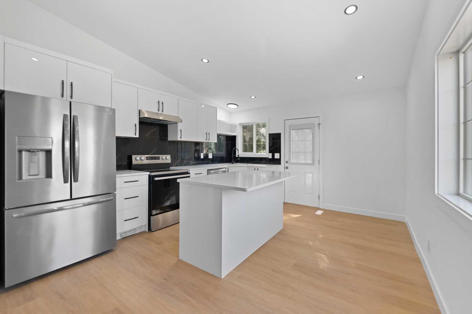 434 Harvest Grove Place NE