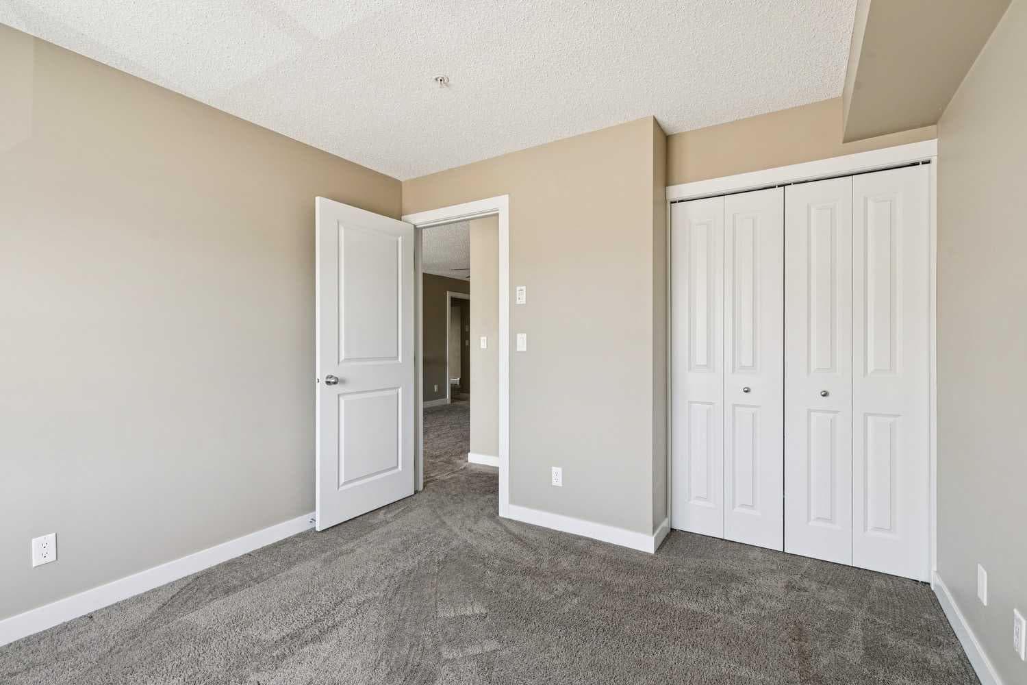 2301, 625 Glenbow Drive 