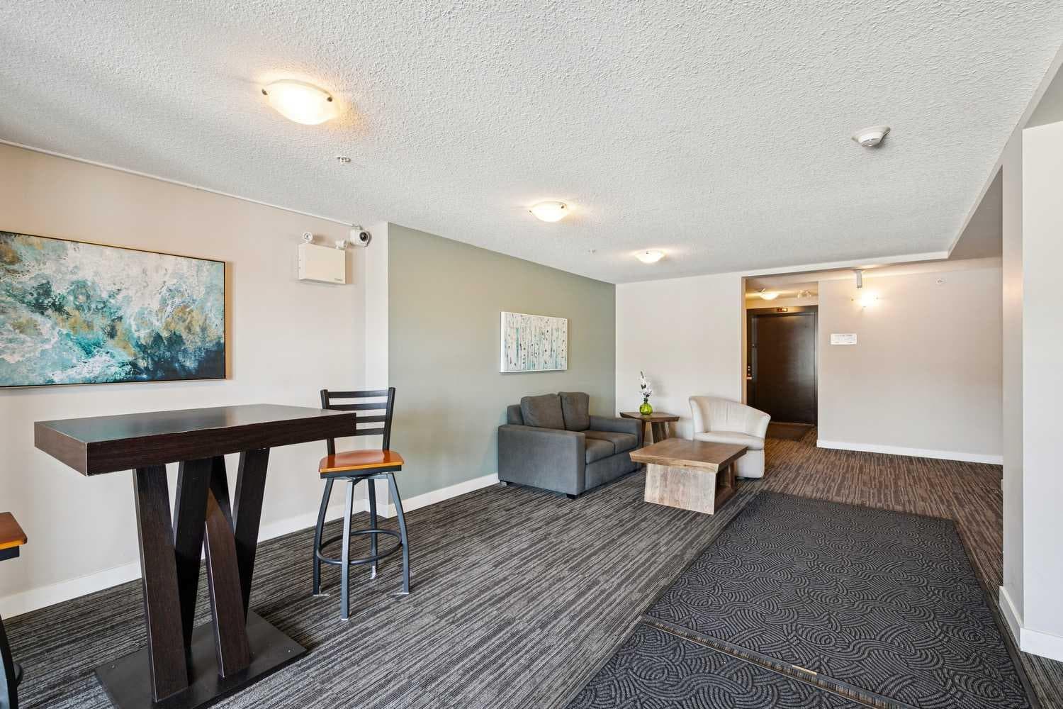 2301, 625 Glenbow Drive 