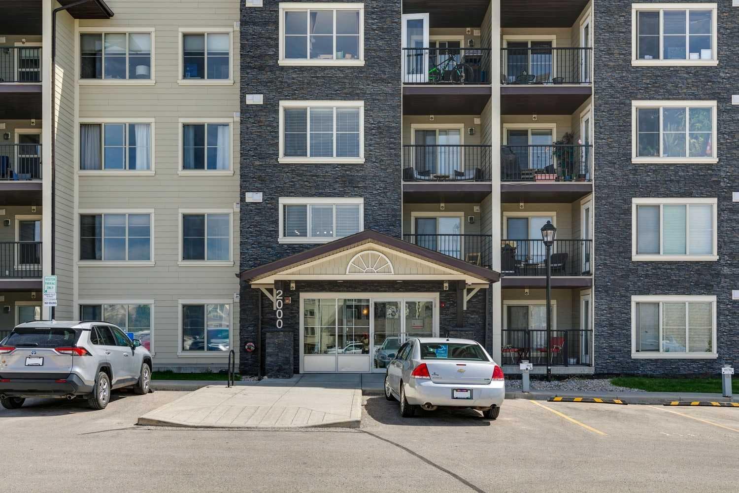 2301, 625 Glenbow Drive 