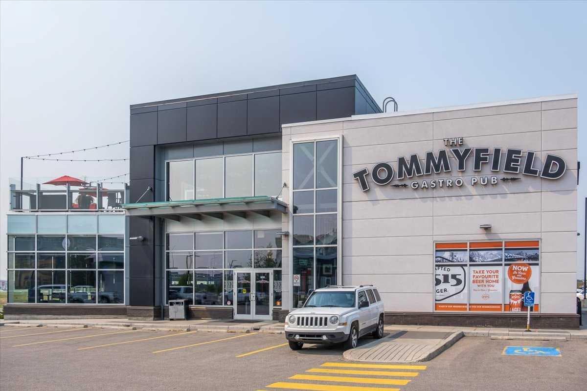 207, 414 Seton Passage SE
