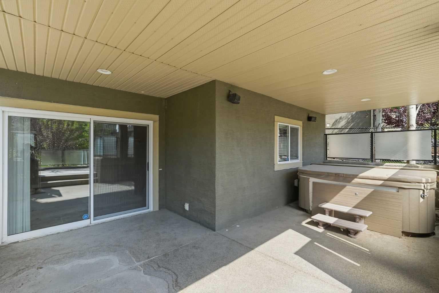 242 Cranleigh Place SE