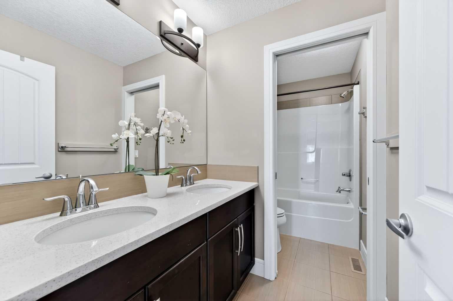 248 Marquis Landing SE