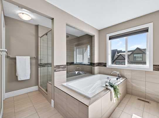 248 Marquis Landing SE