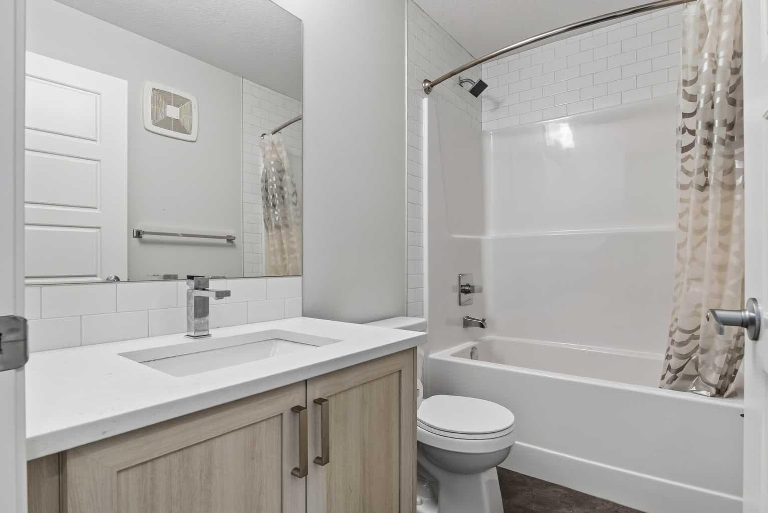 110, 42 Cranbrook Gardens SE
