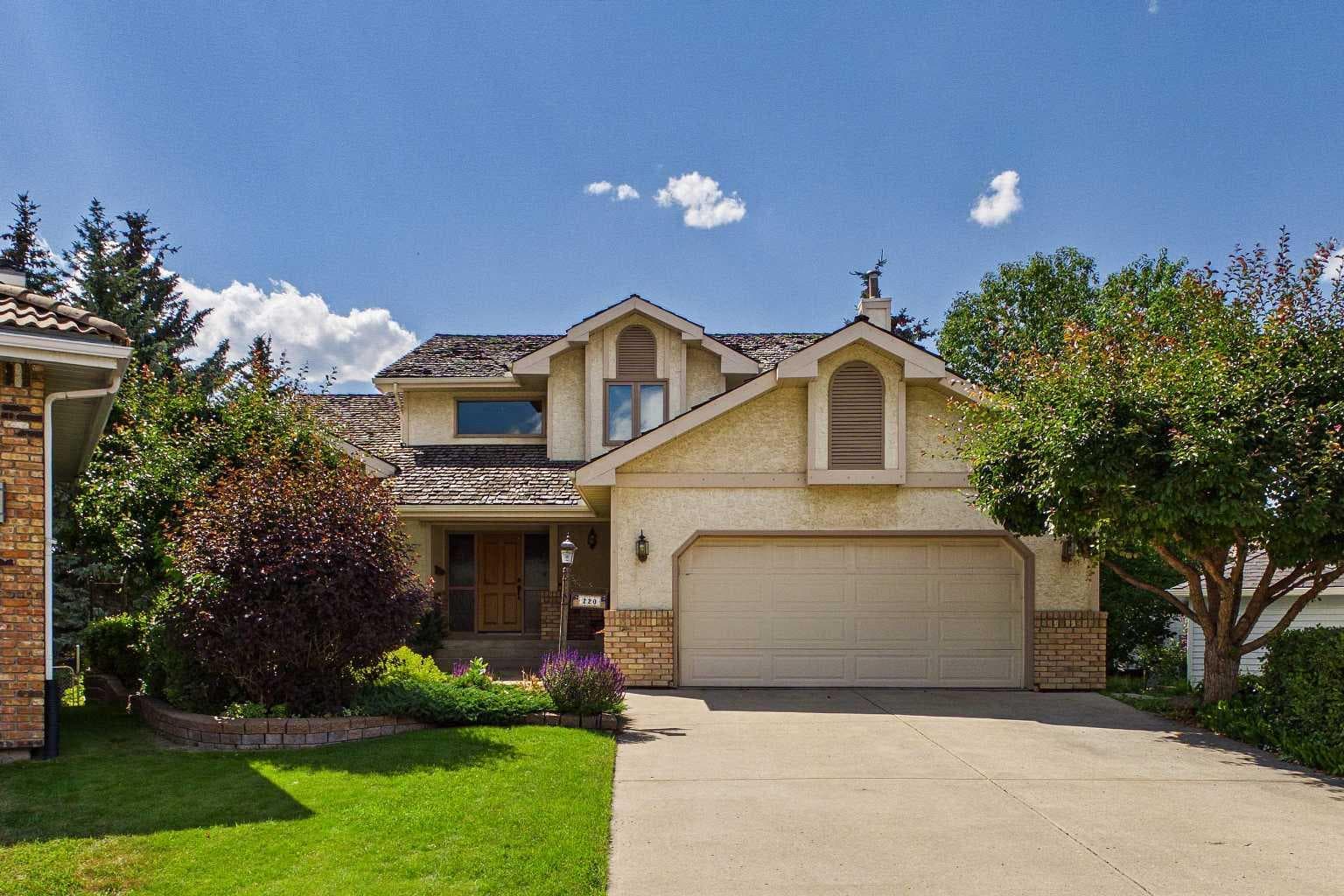 220 Varsity Estates Terrace NW