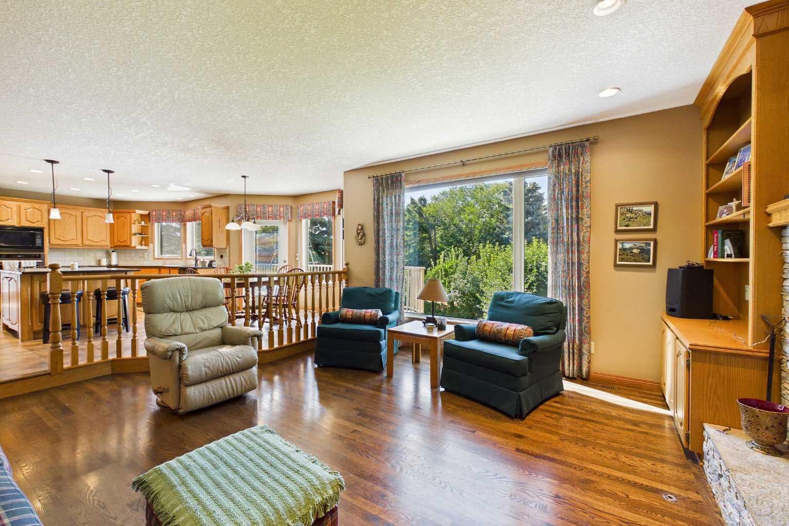 220 Varsity Estates Terrace NW