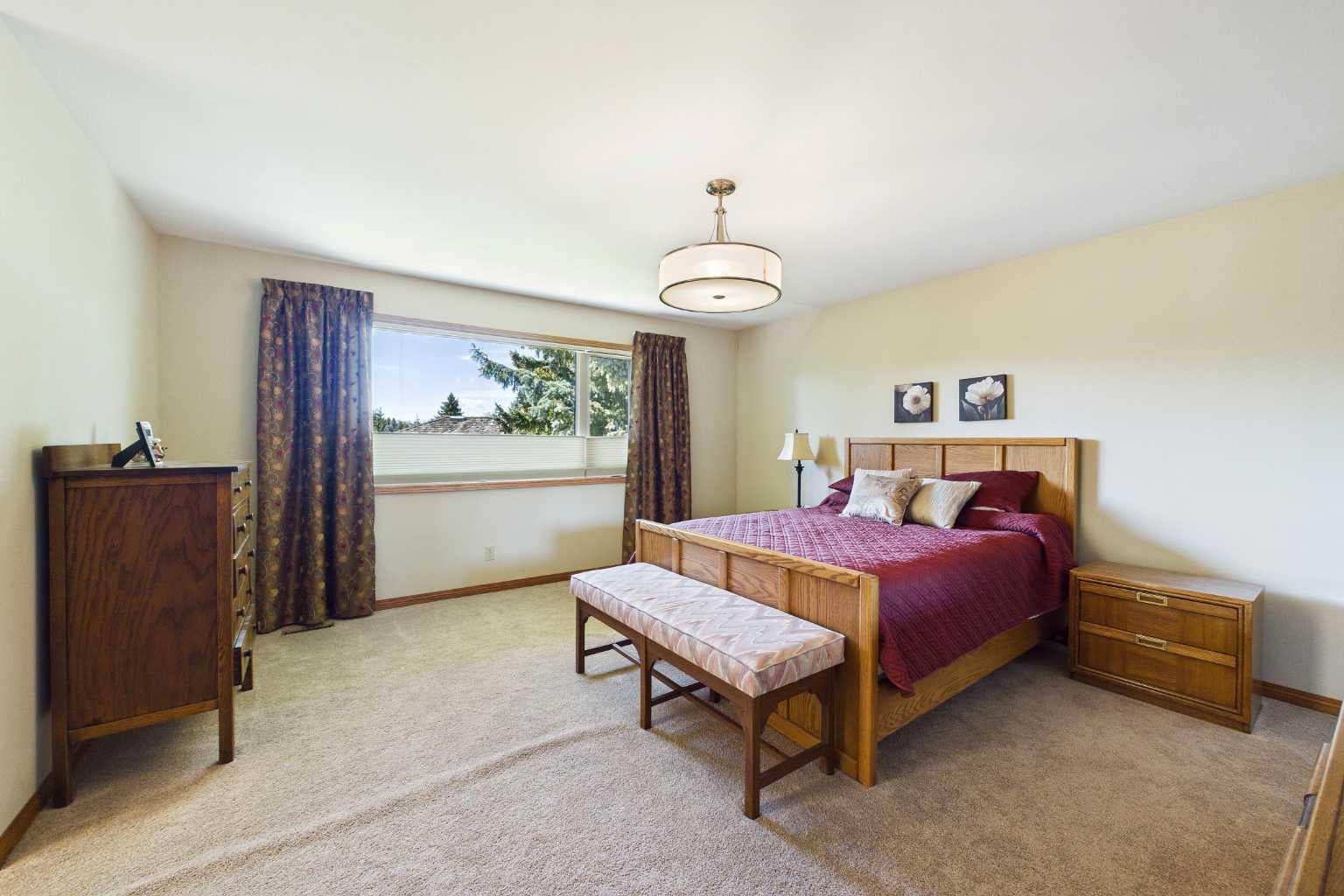 220 Varsity Estates Terrace NW