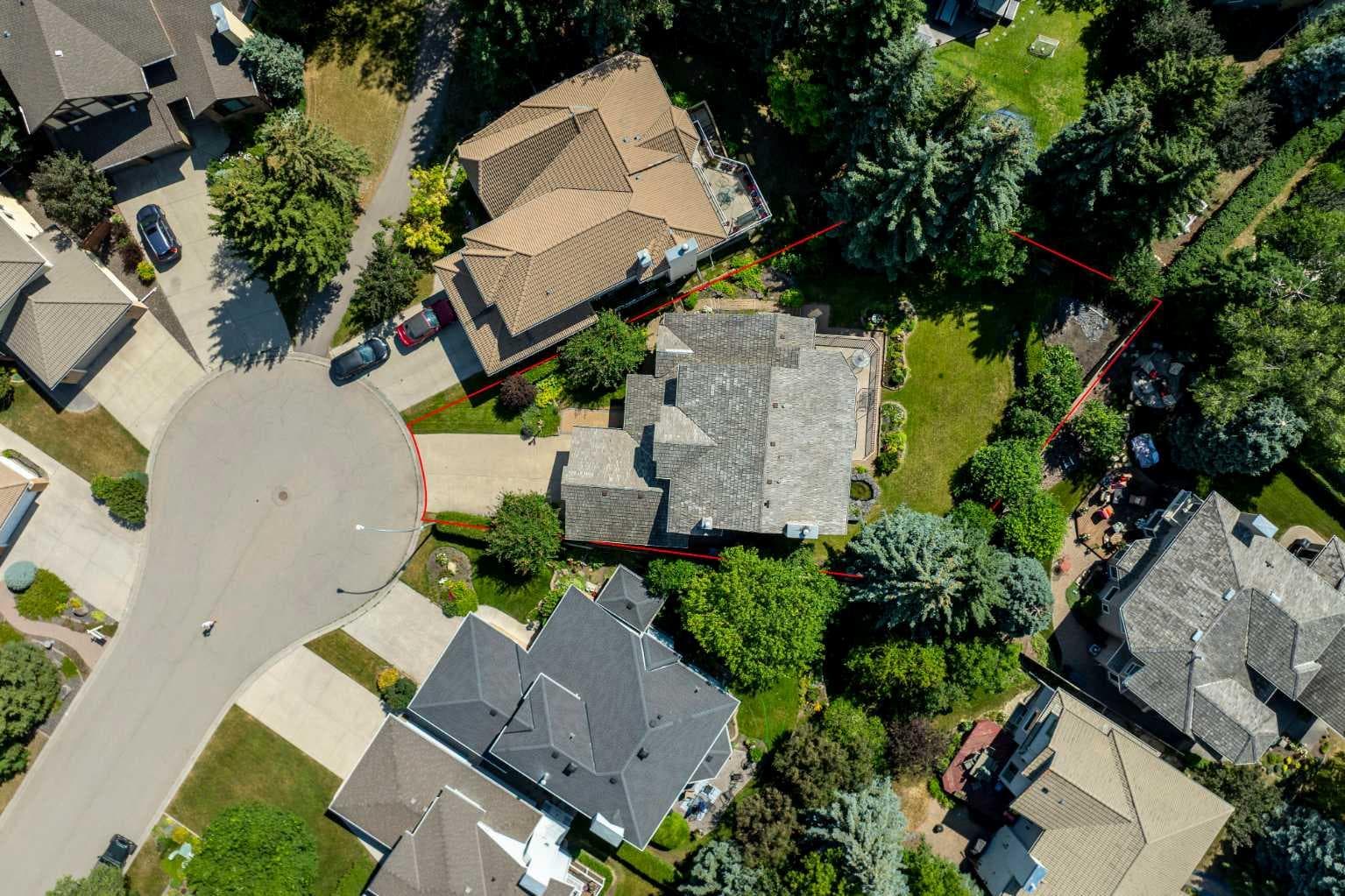 220 Varsity Estates Terrace NW