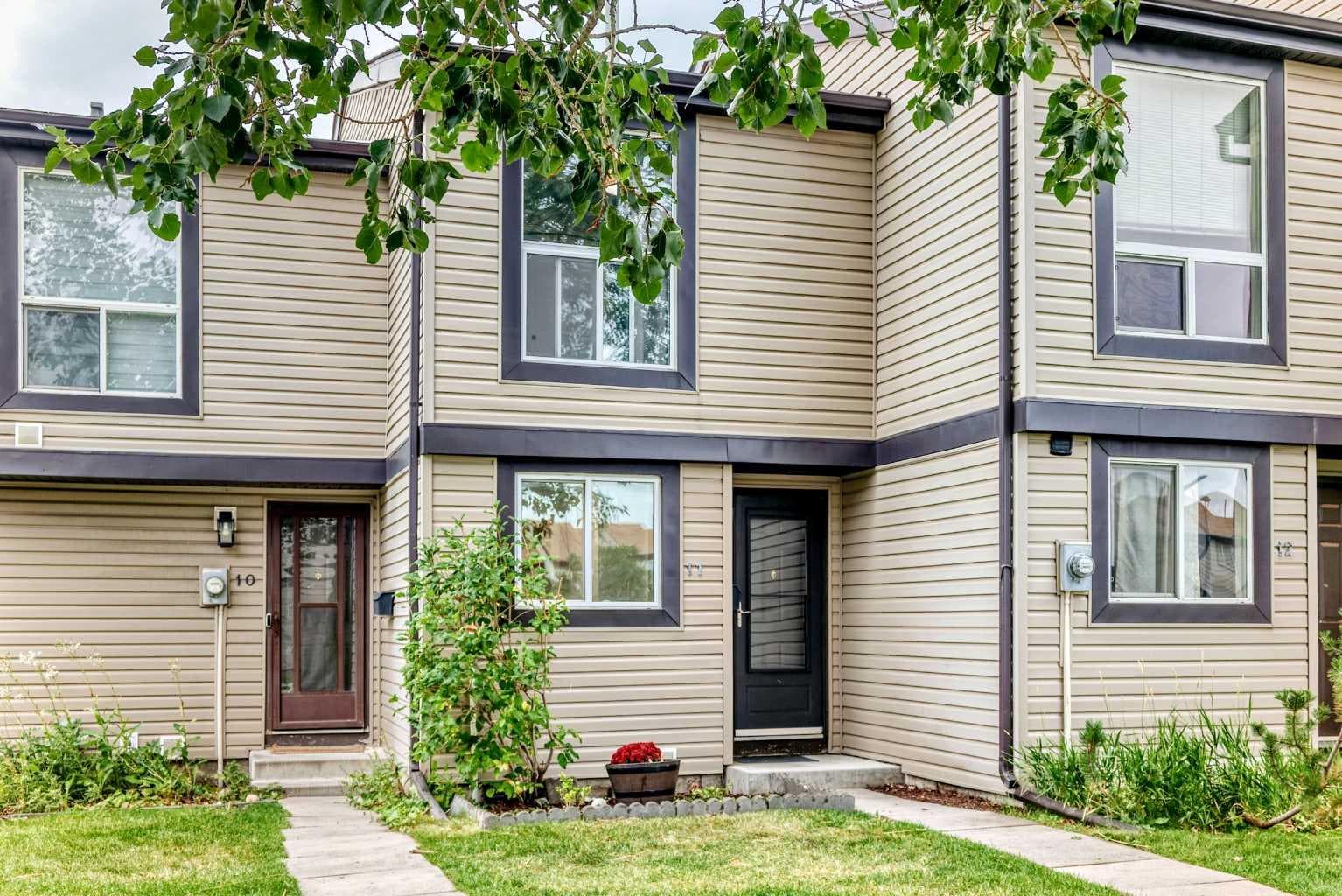 11, 3029 Rundleson Road NE