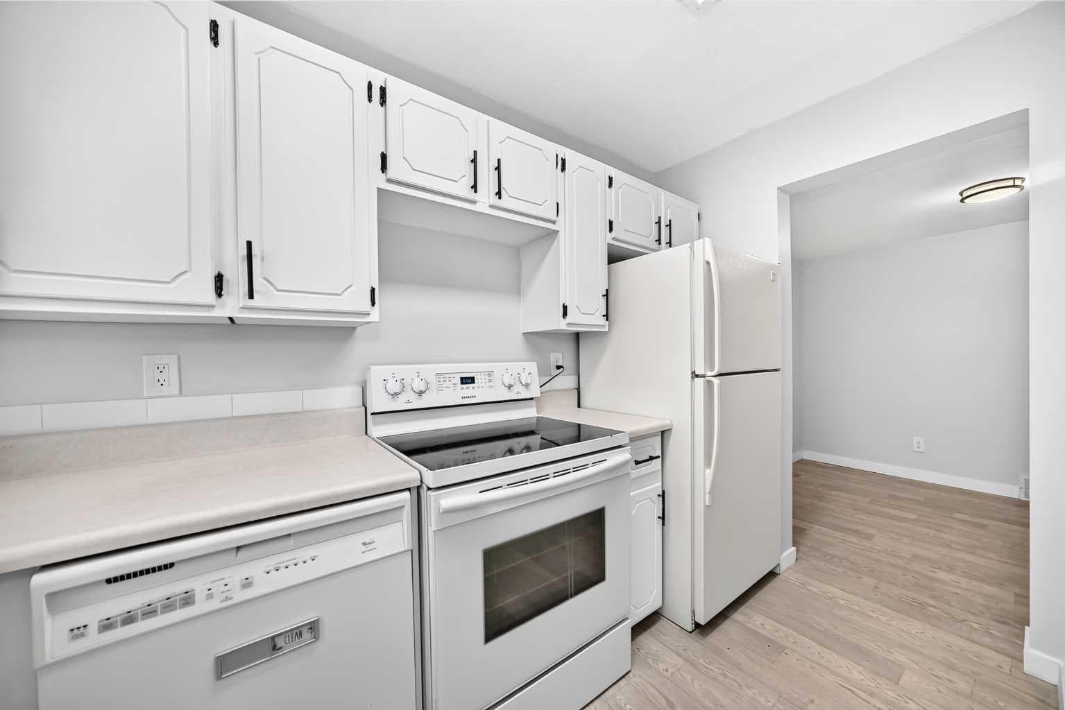 11, 3029 Rundleson Road NE