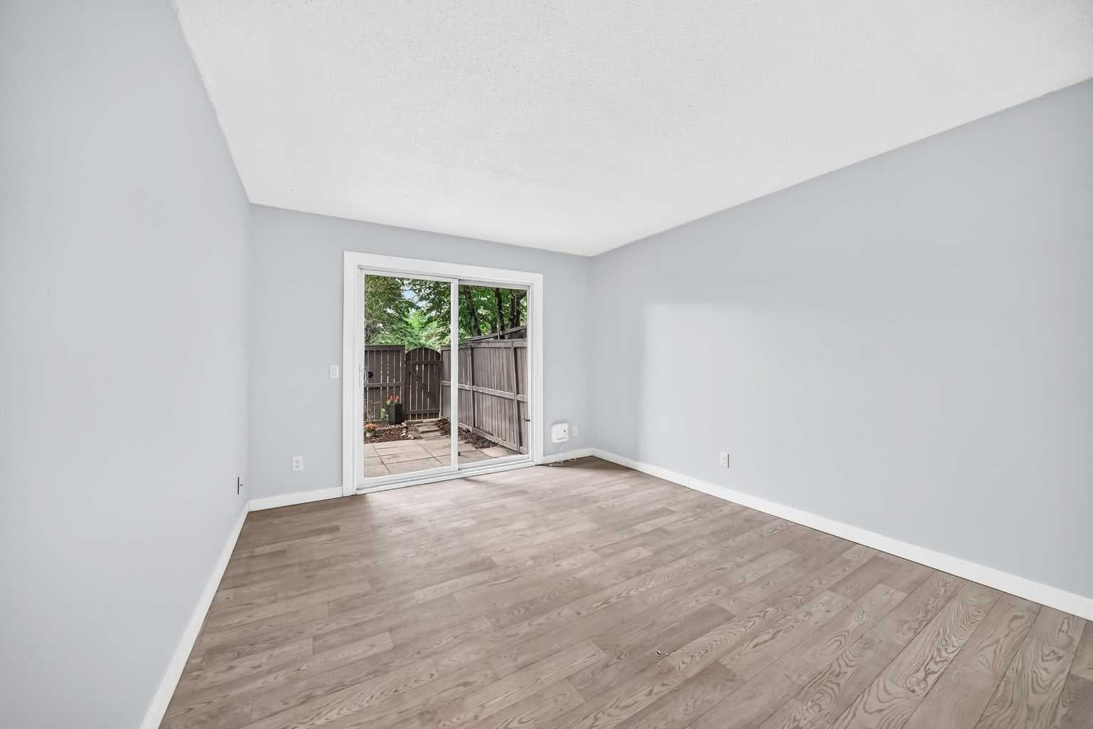 11, 3029 Rundleson Road NE