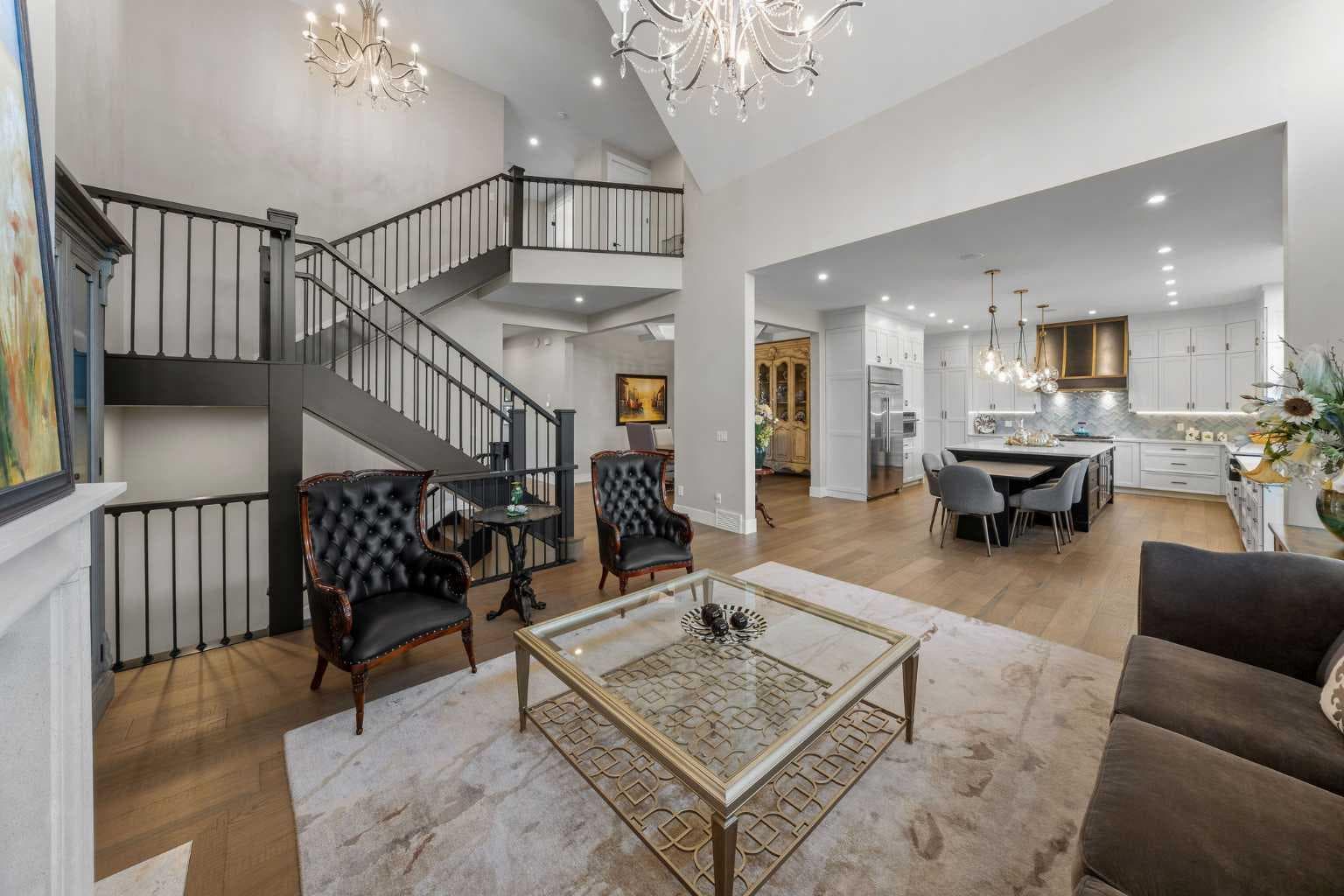41 Damkar Drive 