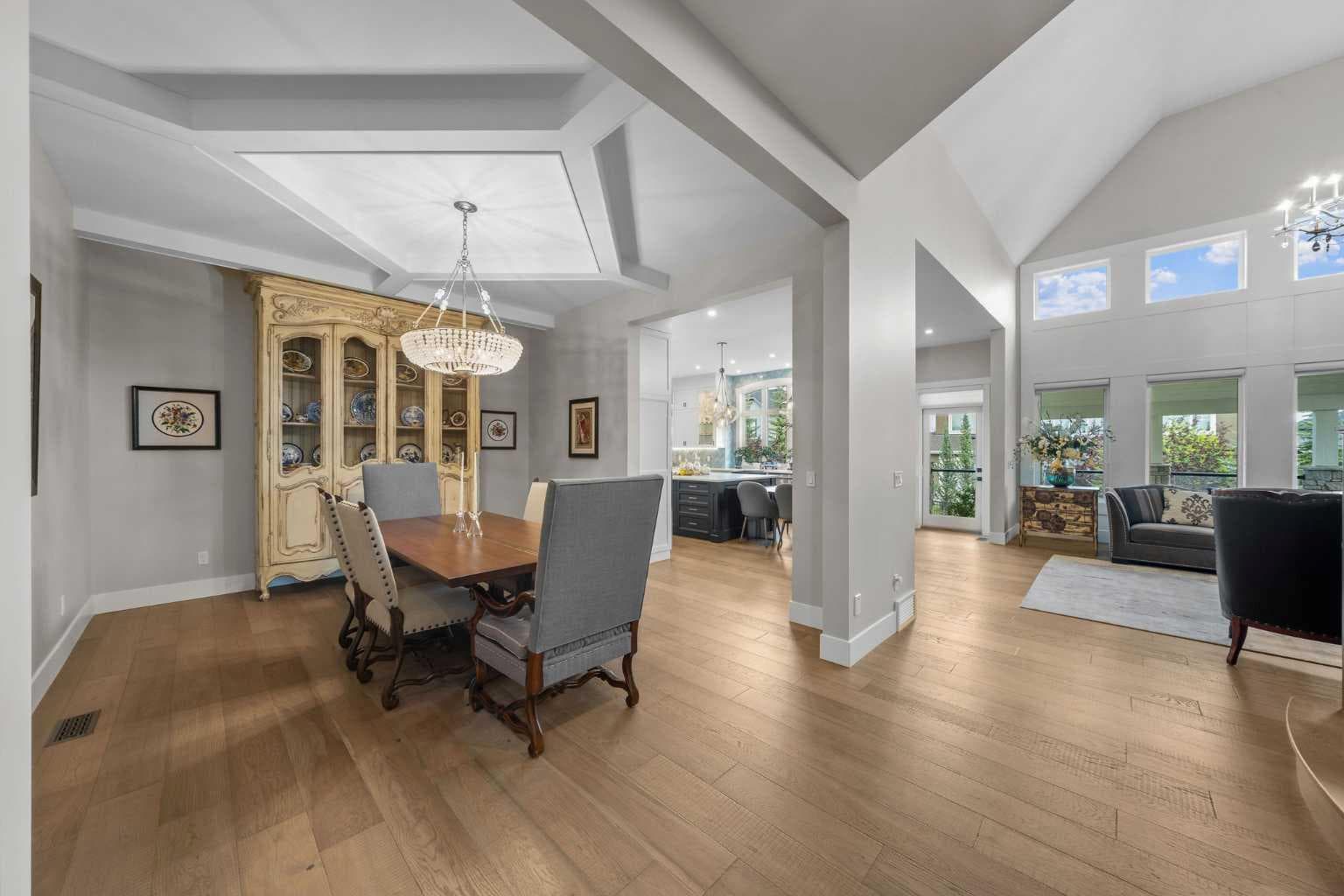 41 Damkar Drive 
