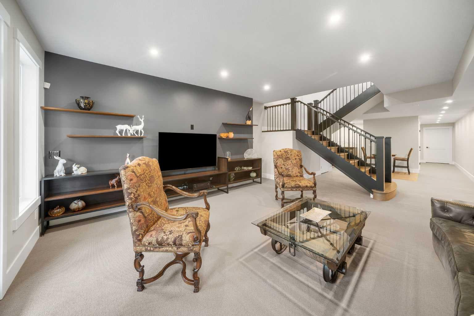 41 Damkar Drive 