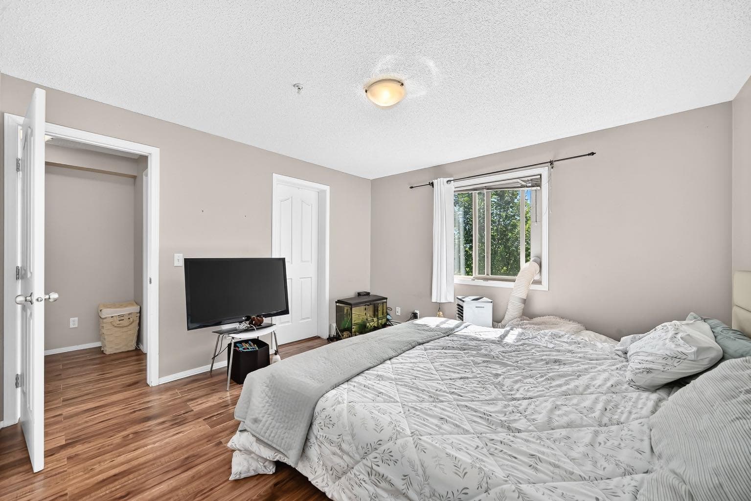 1321, 8 Bridlecrest Drive SW