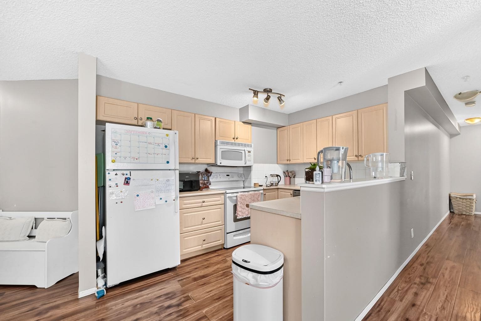 1321, 8 Bridlecrest Drive SW