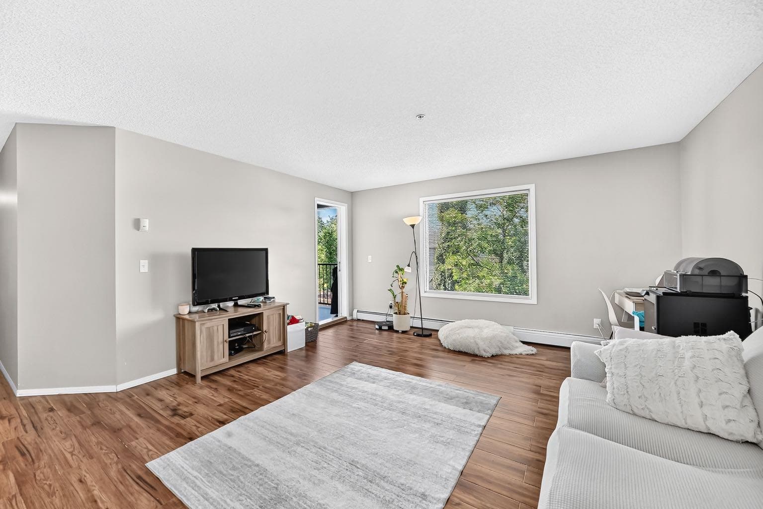 1321, 8 Bridlecrest Drive SW