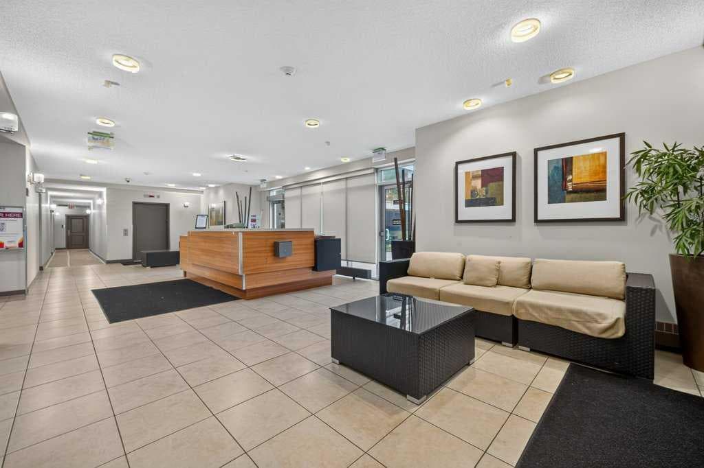 411, 35 Inglewood Park SE
