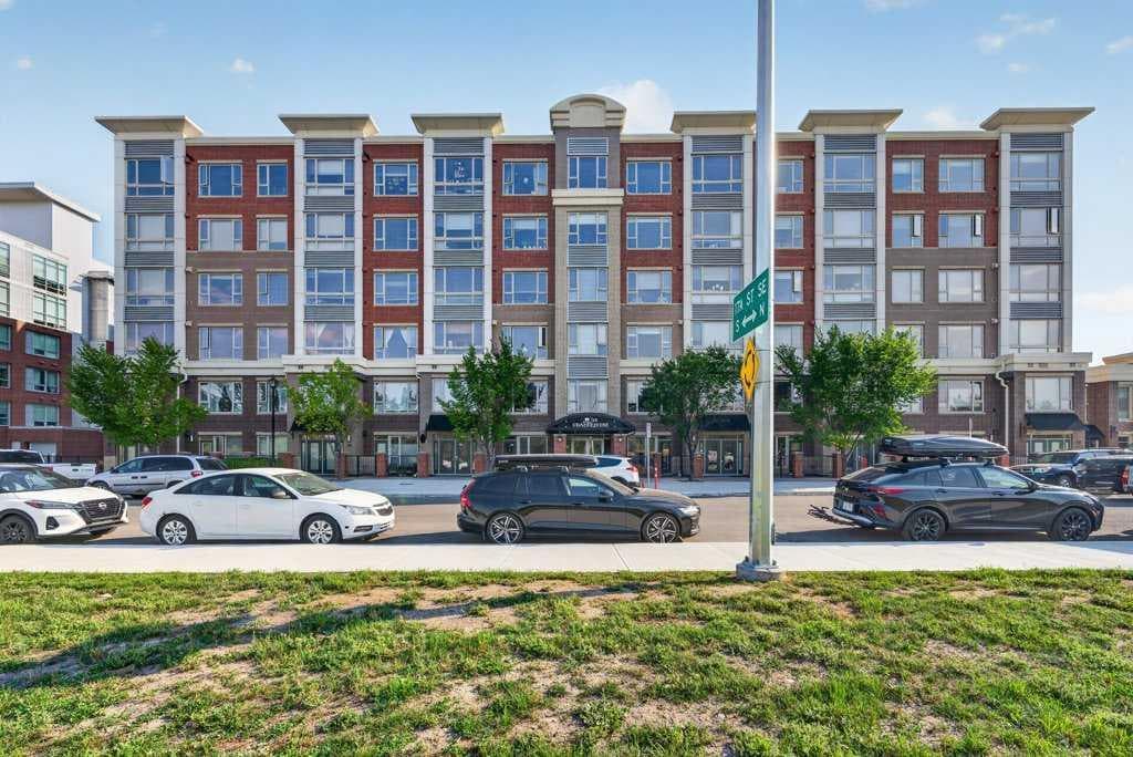 411, 35 Inglewood Park SE
