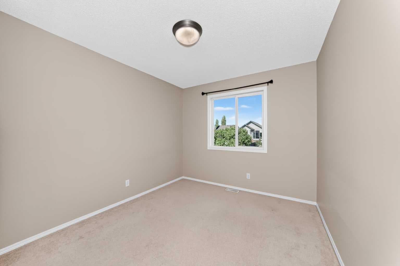 22 Cramond Crescent SE
