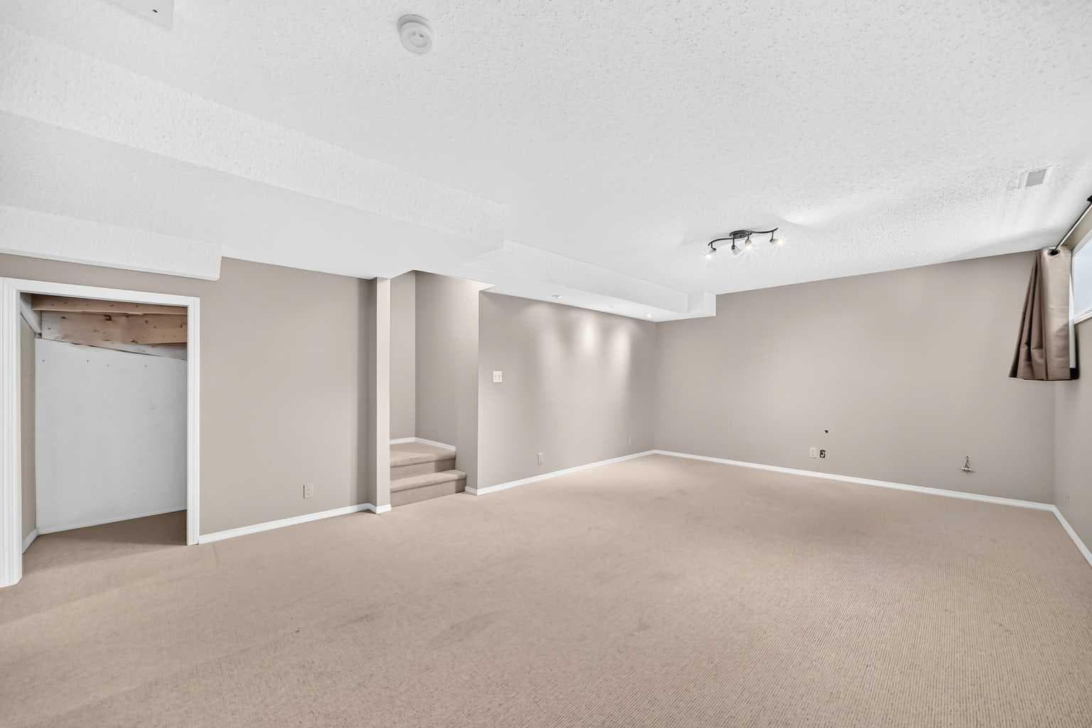 22 Cramond Crescent SE