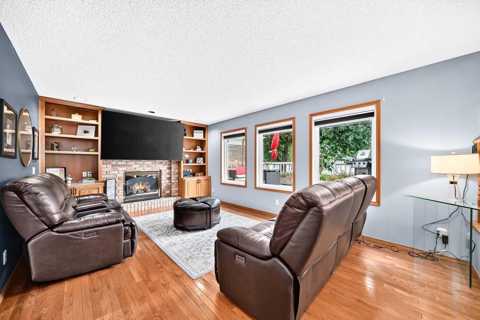36 Chinook Crescent 