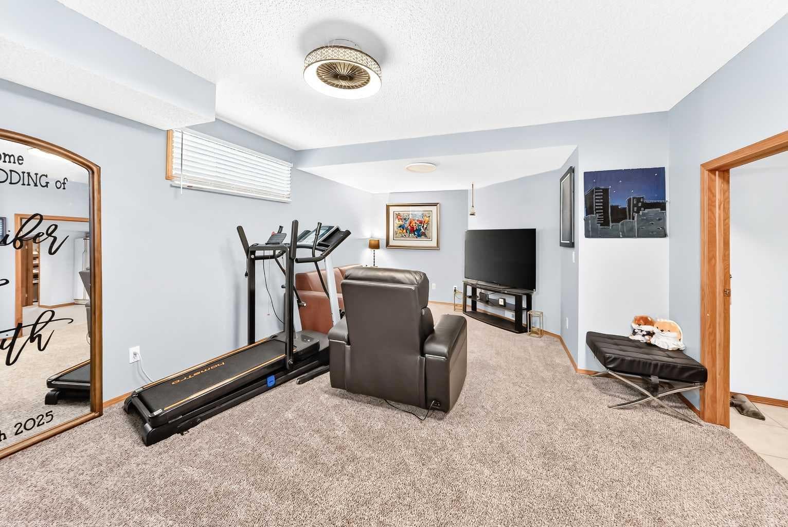 36 Chinook Crescent 