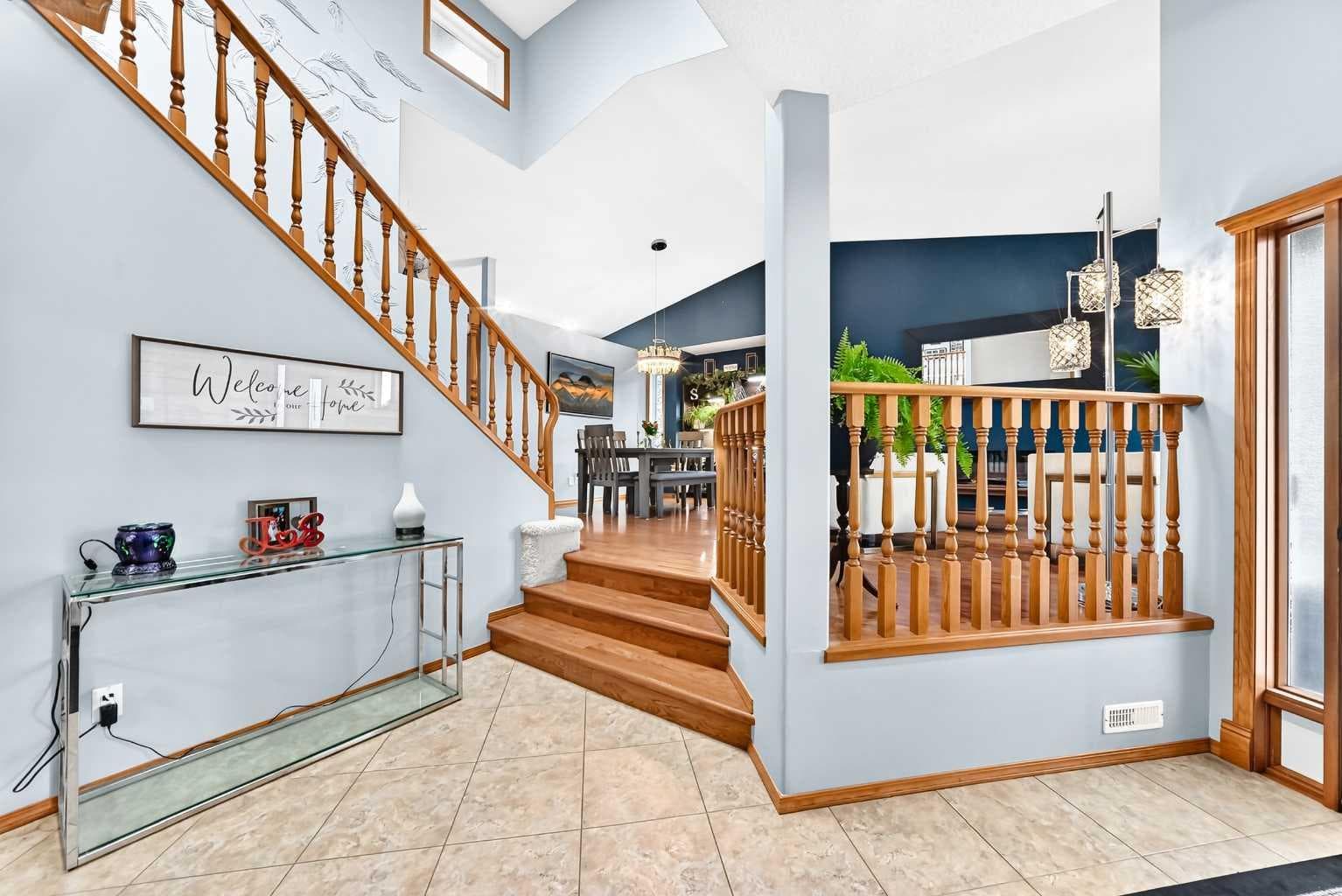 36 Chinook Crescent 