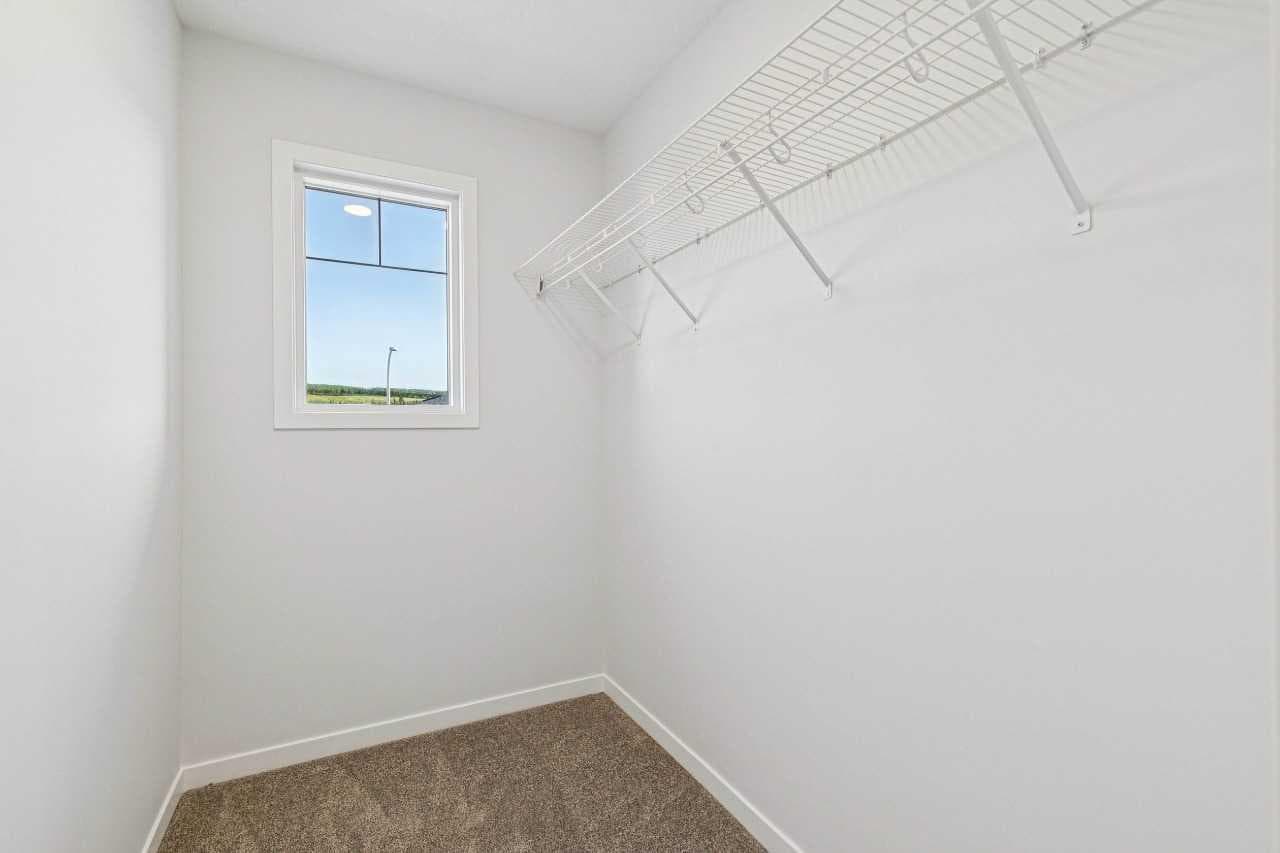98 Creekview Avenue SW