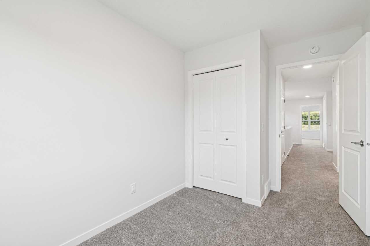 98 Creekview Avenue SW