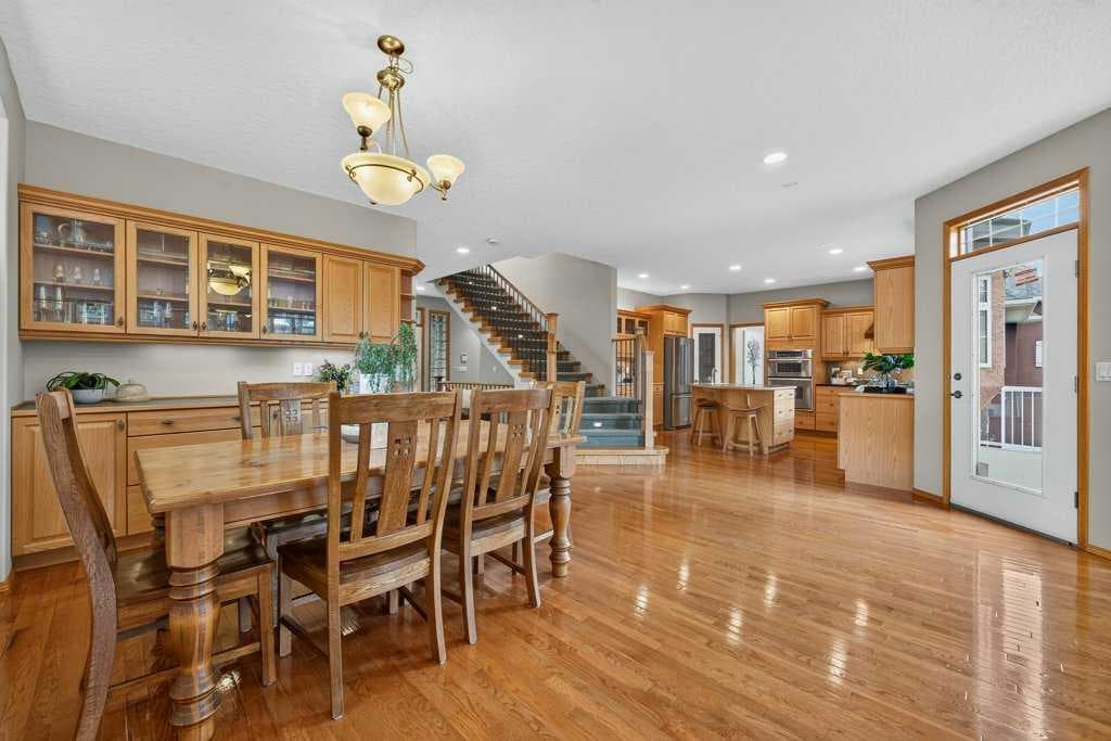 15 Rosery Drive NW