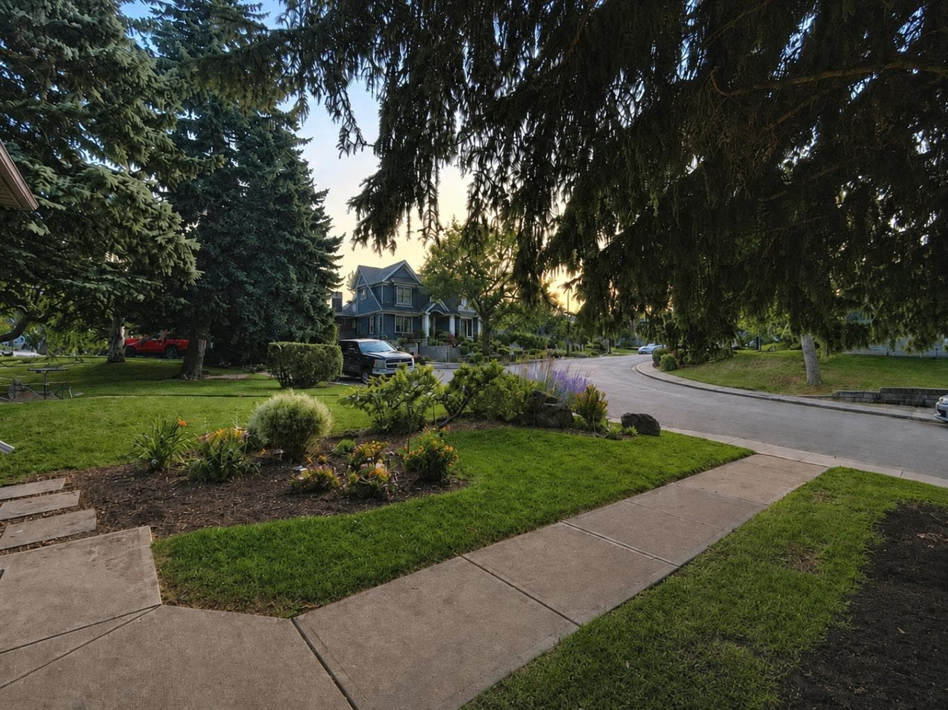 15 Rosery Drive NW