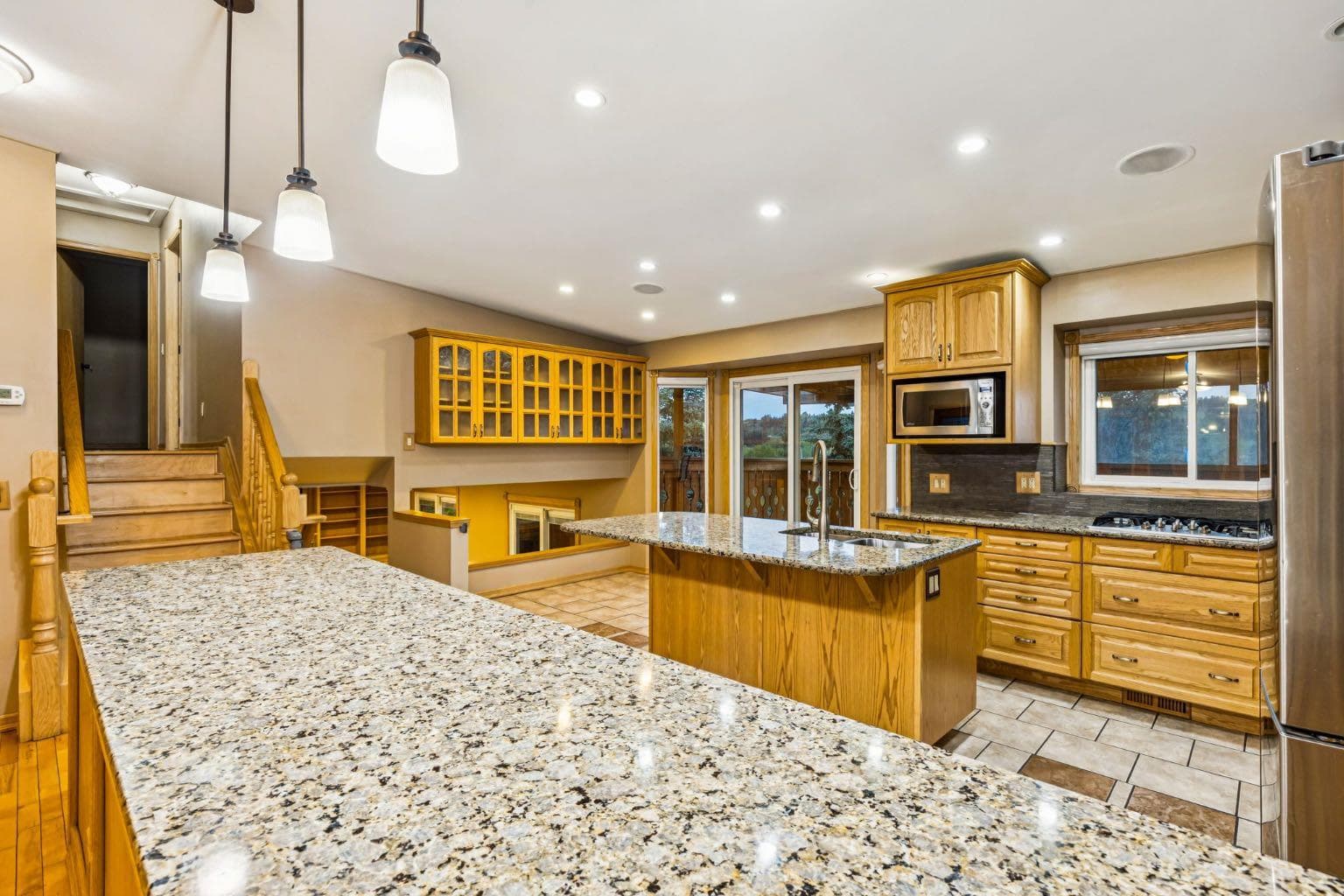 90 Glenhill Drive 