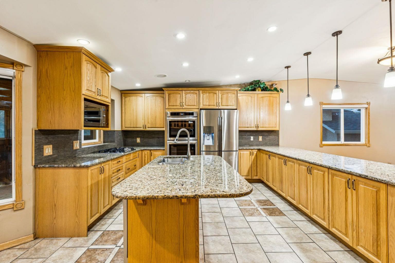 90 Glenhill Drive 