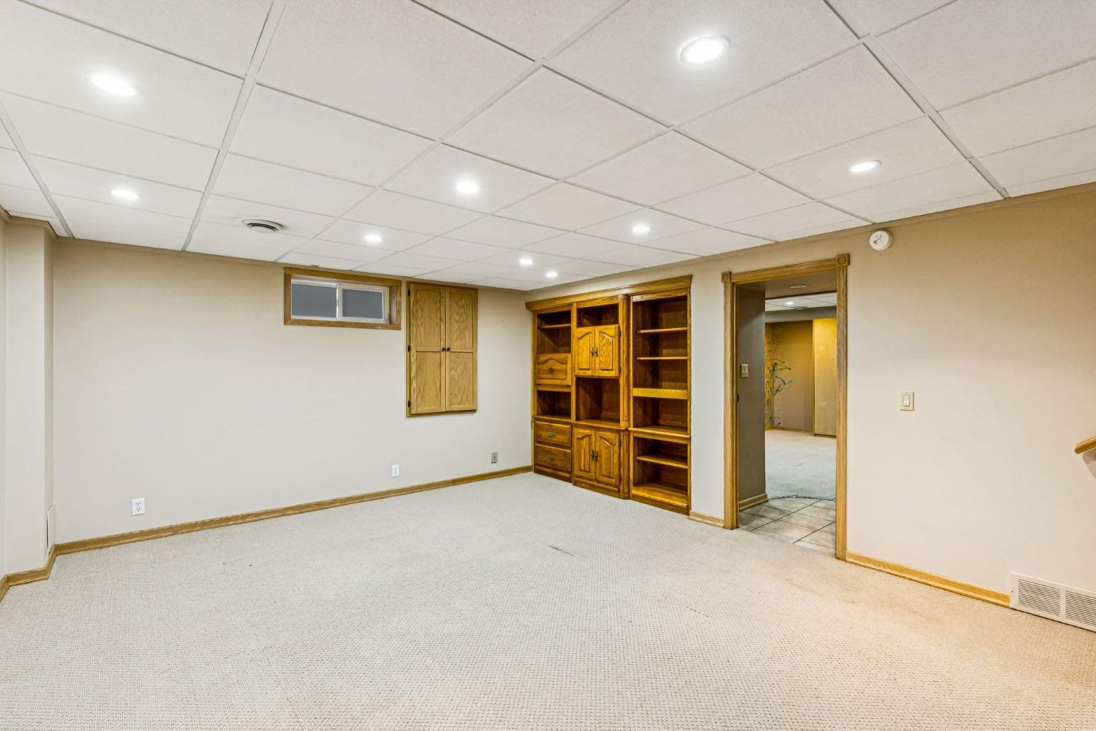 90 Glenhill Drive 