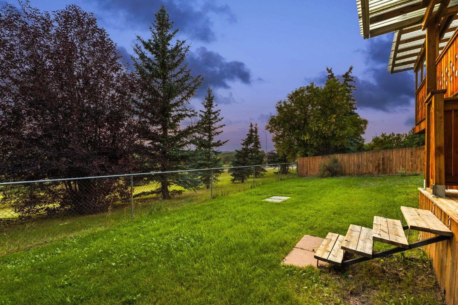 90 Glenhill Drive 