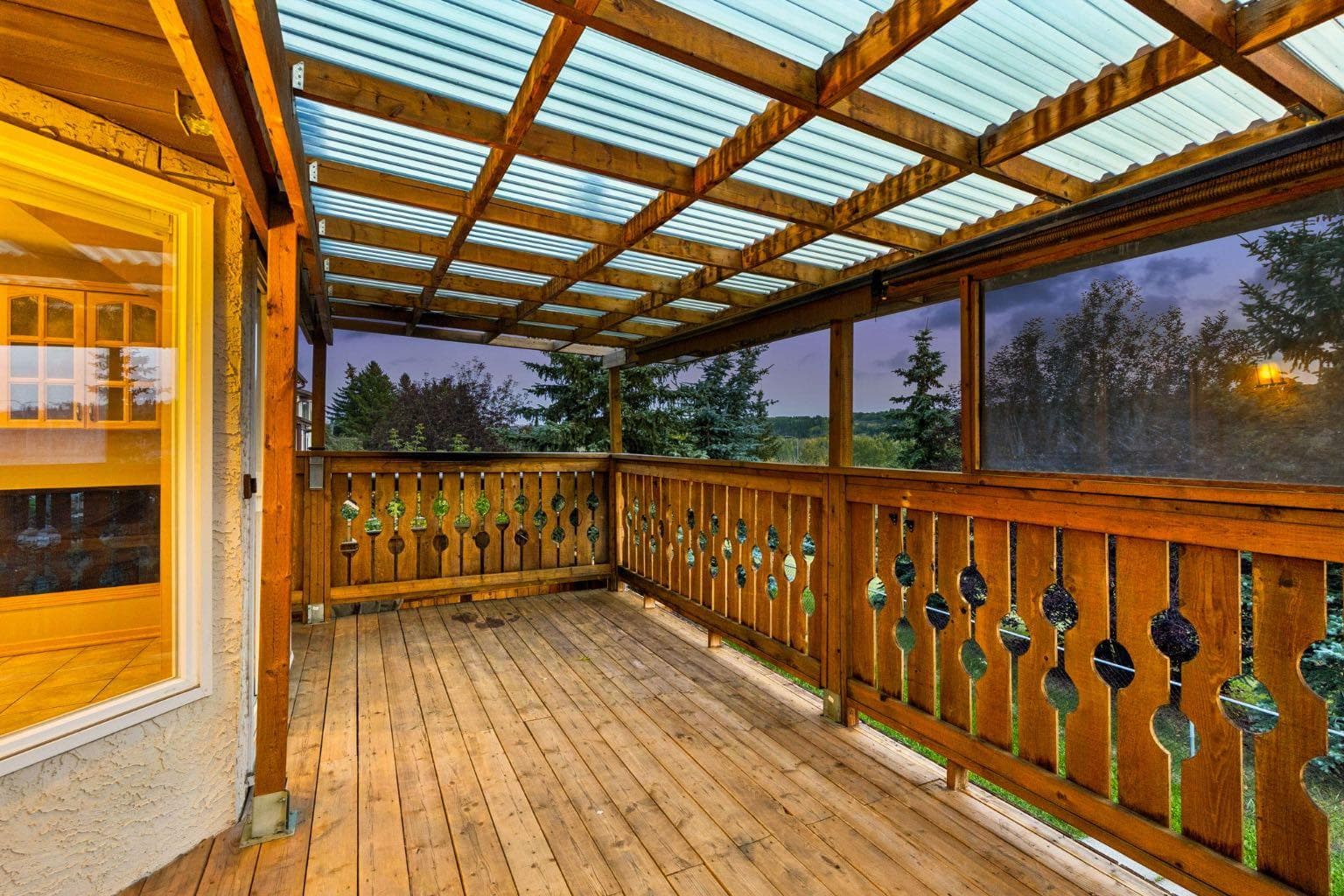 90 Glenhill Drive 