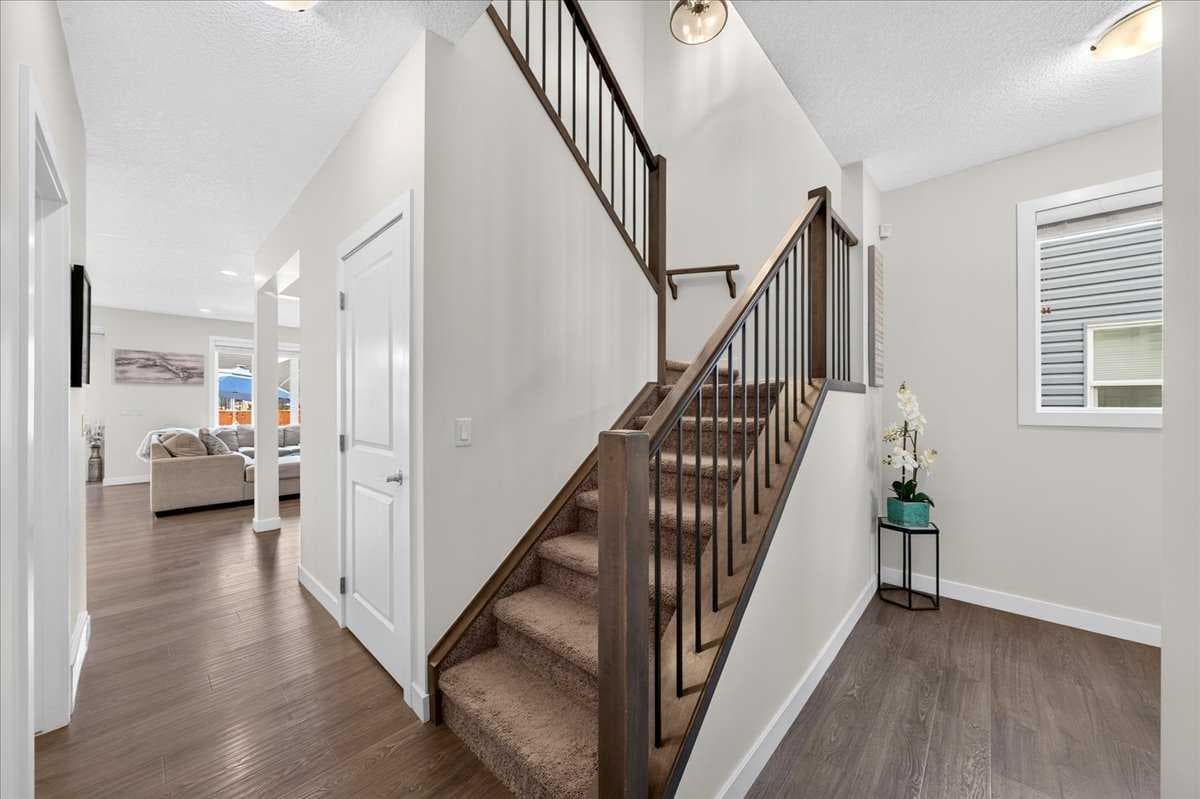 135 Bayview Circle SW