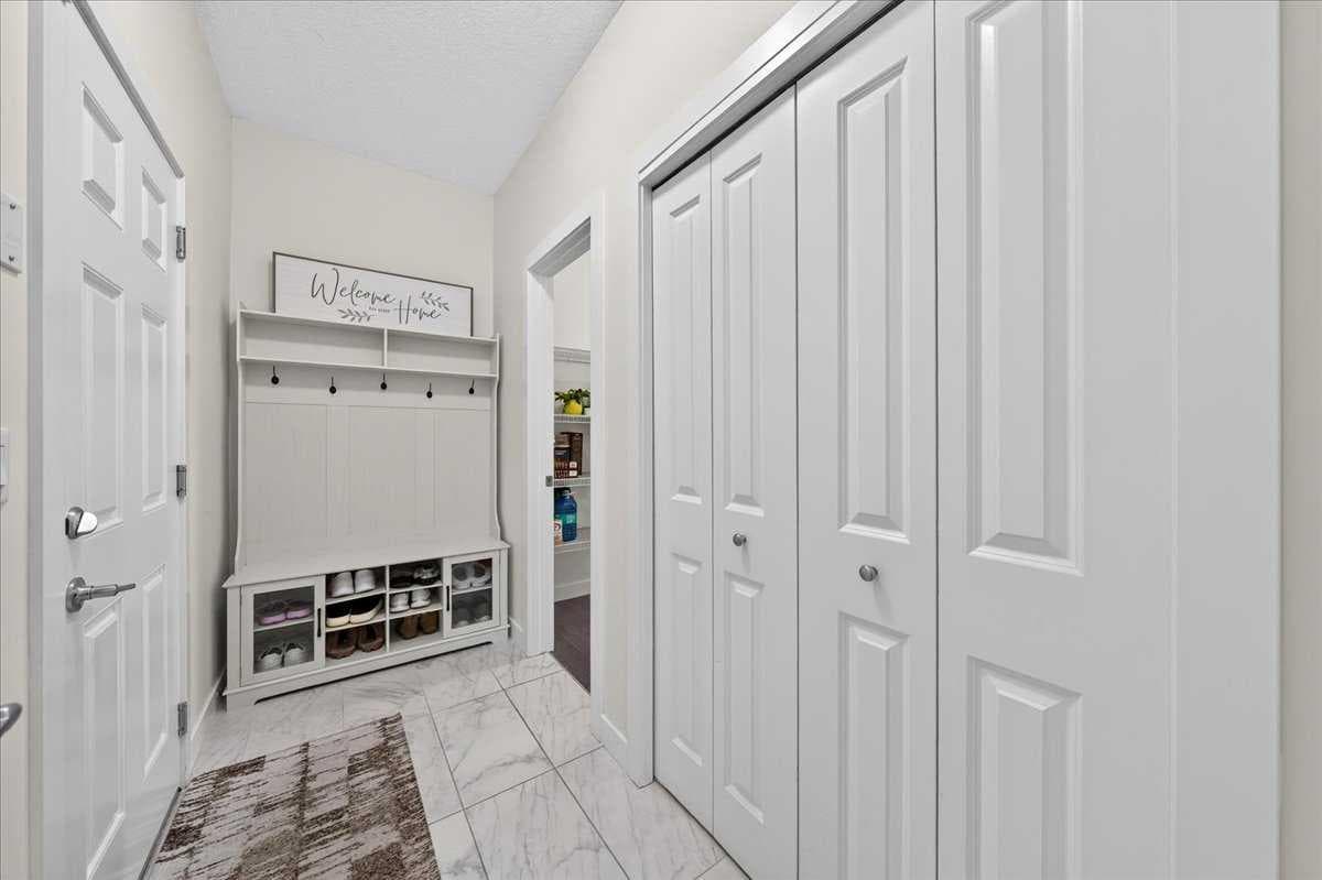 135 Bayview Circle SW