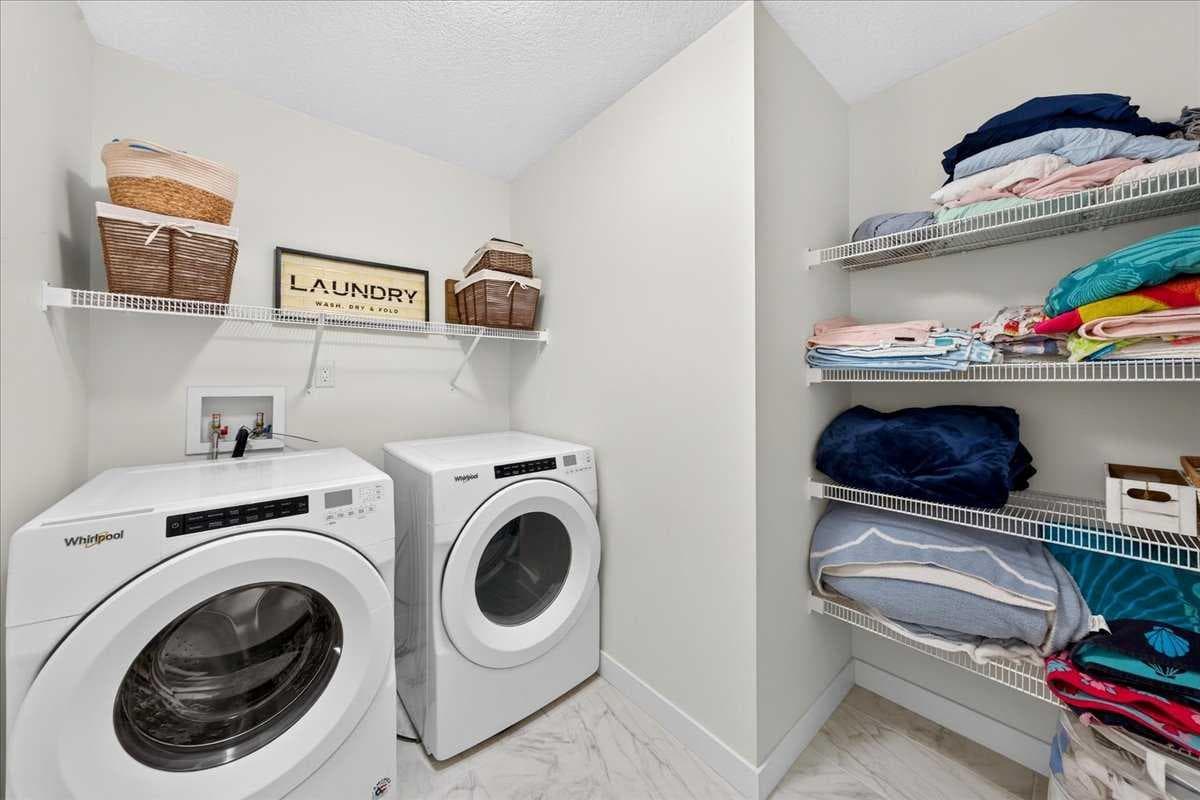 135 Bayview Circle SW