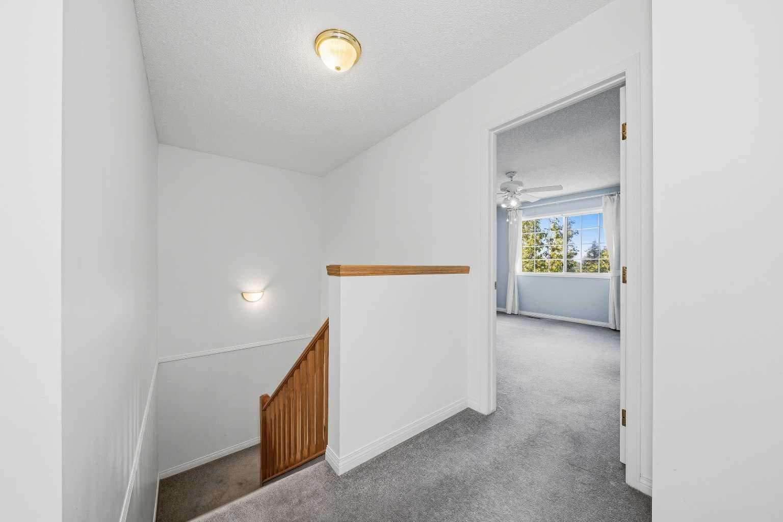 210 Scenic Acres Terrace NW