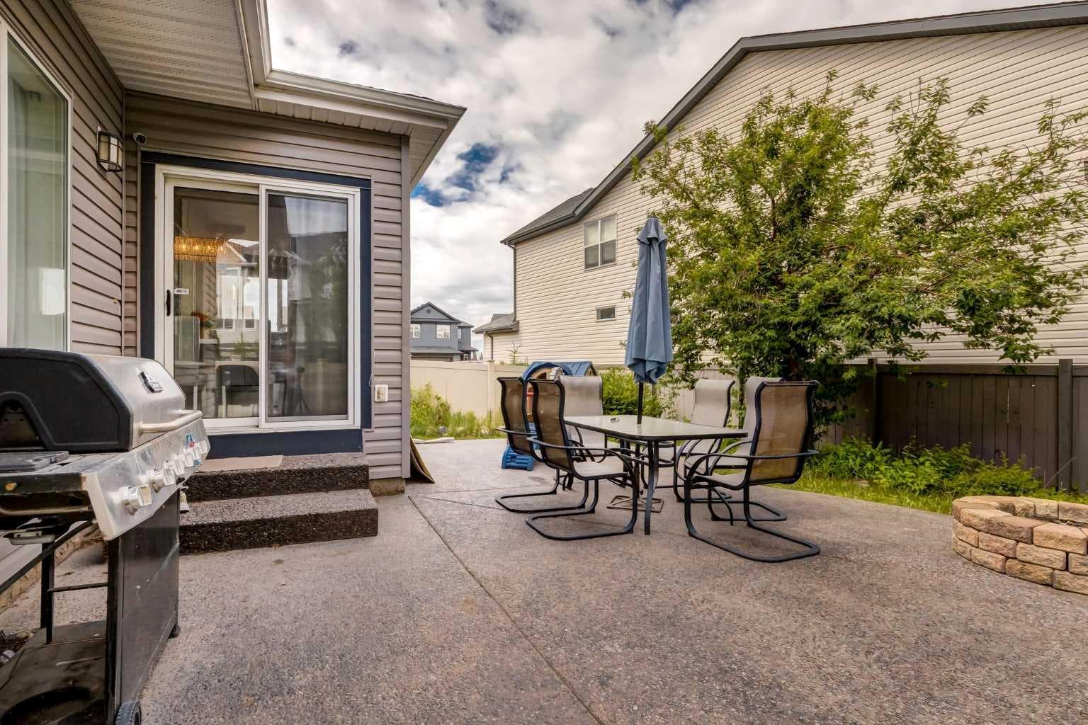 133 Copperleaf Bay SE