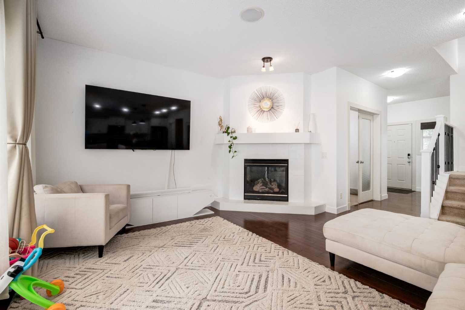133 Copperleaf Bay SE