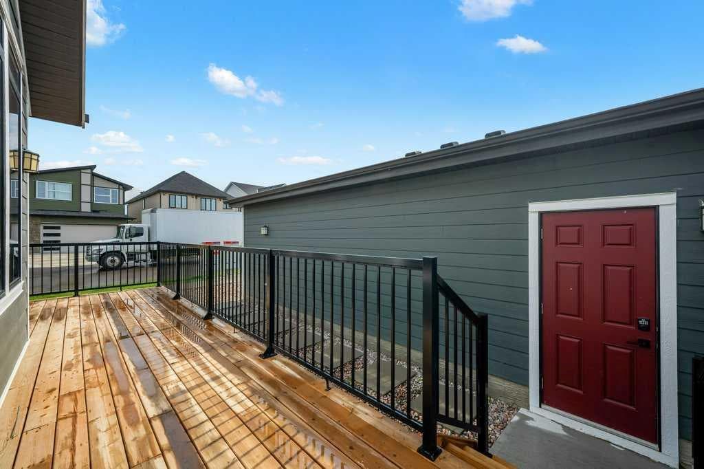 568 Grayling Bend 