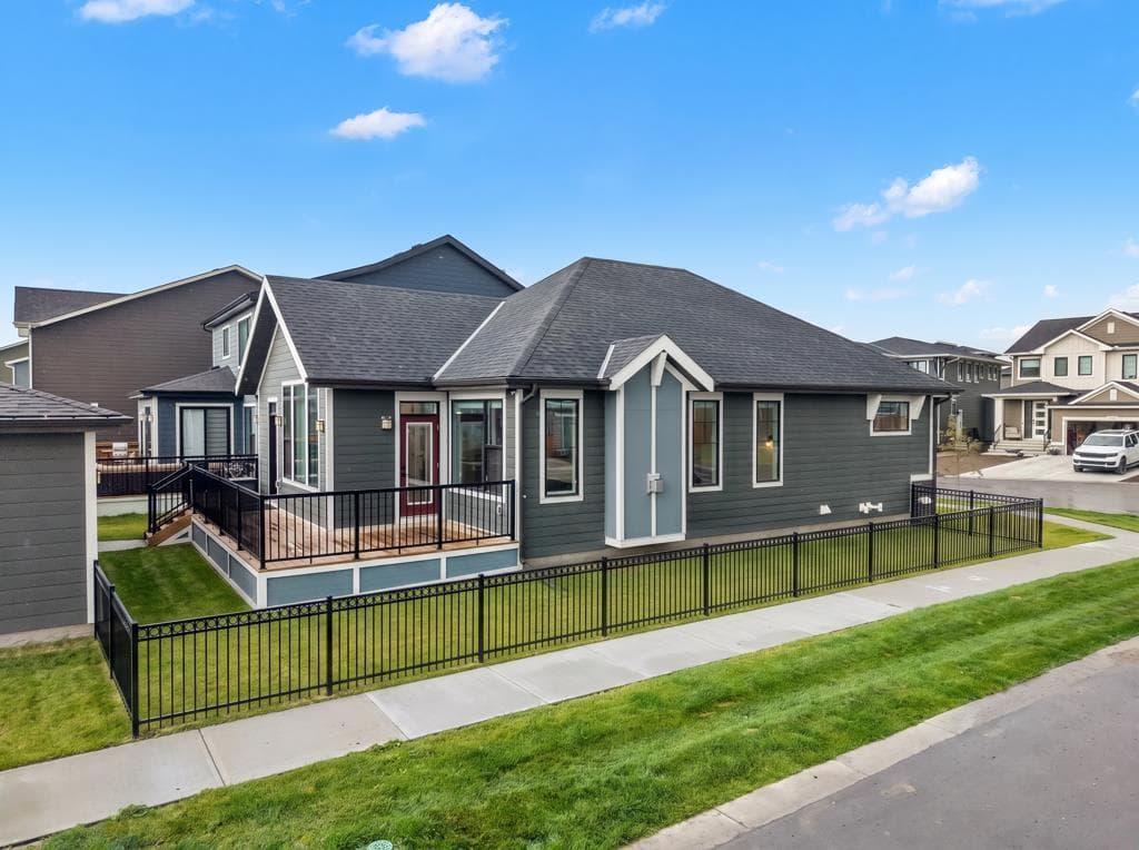 568 Grayling Bend 