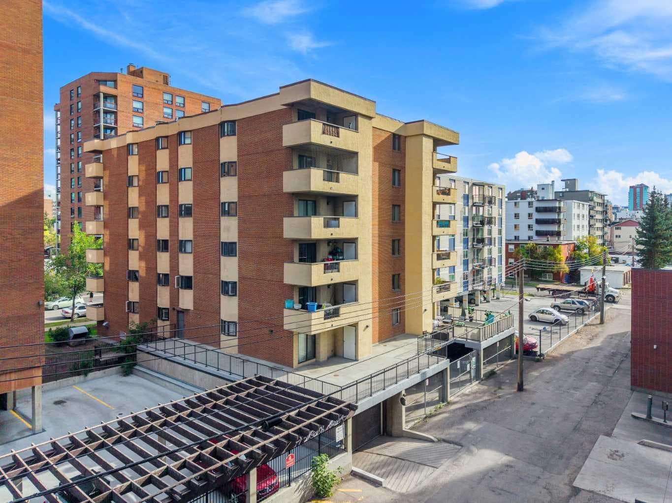 101, 1311 15 Avenue SW